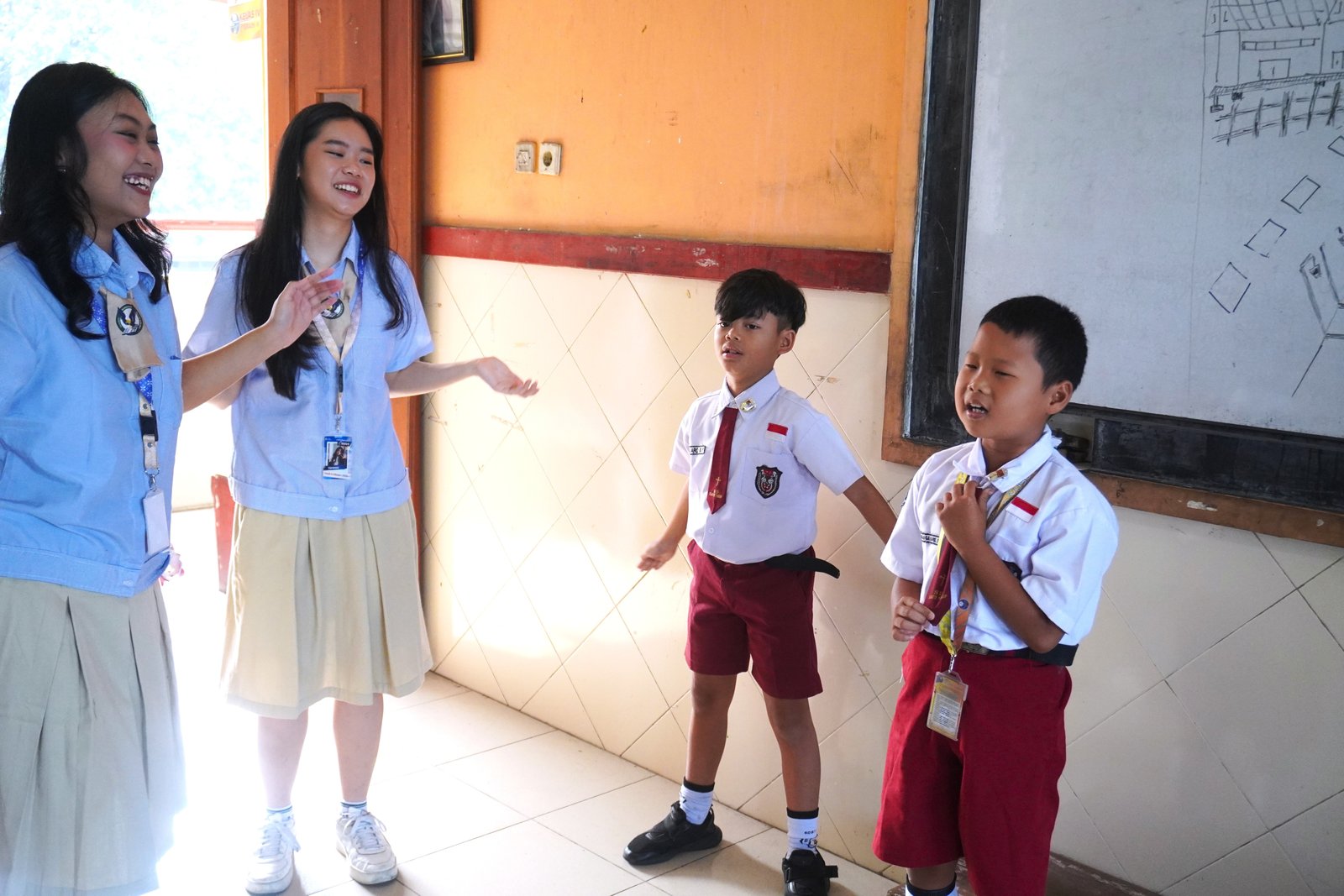 d’kinov catchy collaboration with uph college