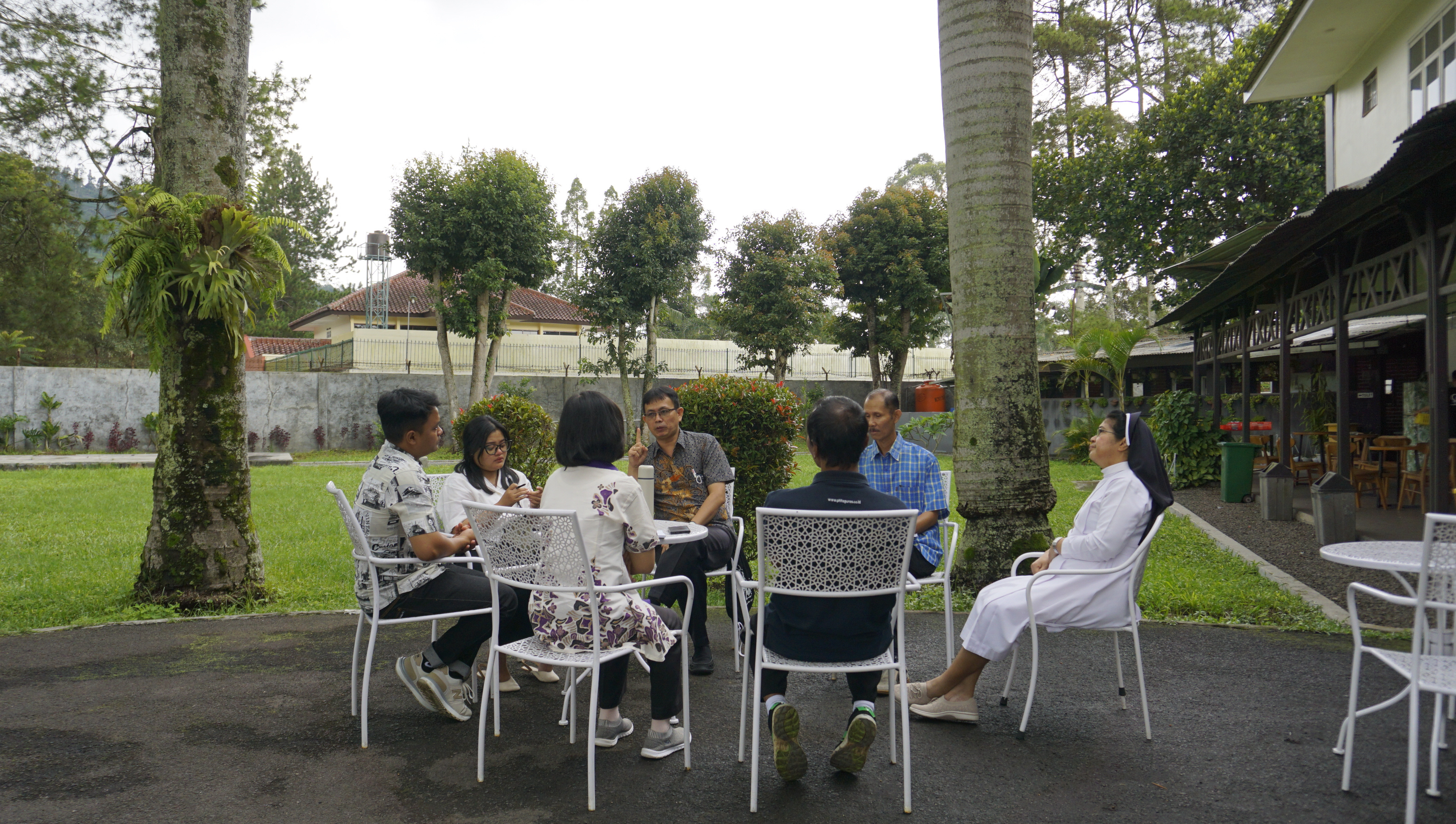 retret bersama rm. ignasius budiono, o.carm